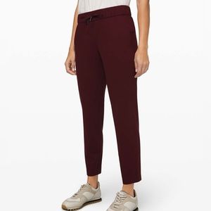 Lululemon On the Fly 7/8 Pant Garnet